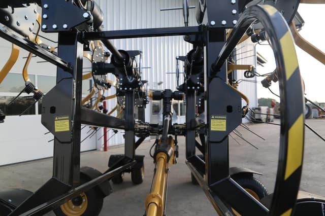 Image of Esch 6032 equipment image 3