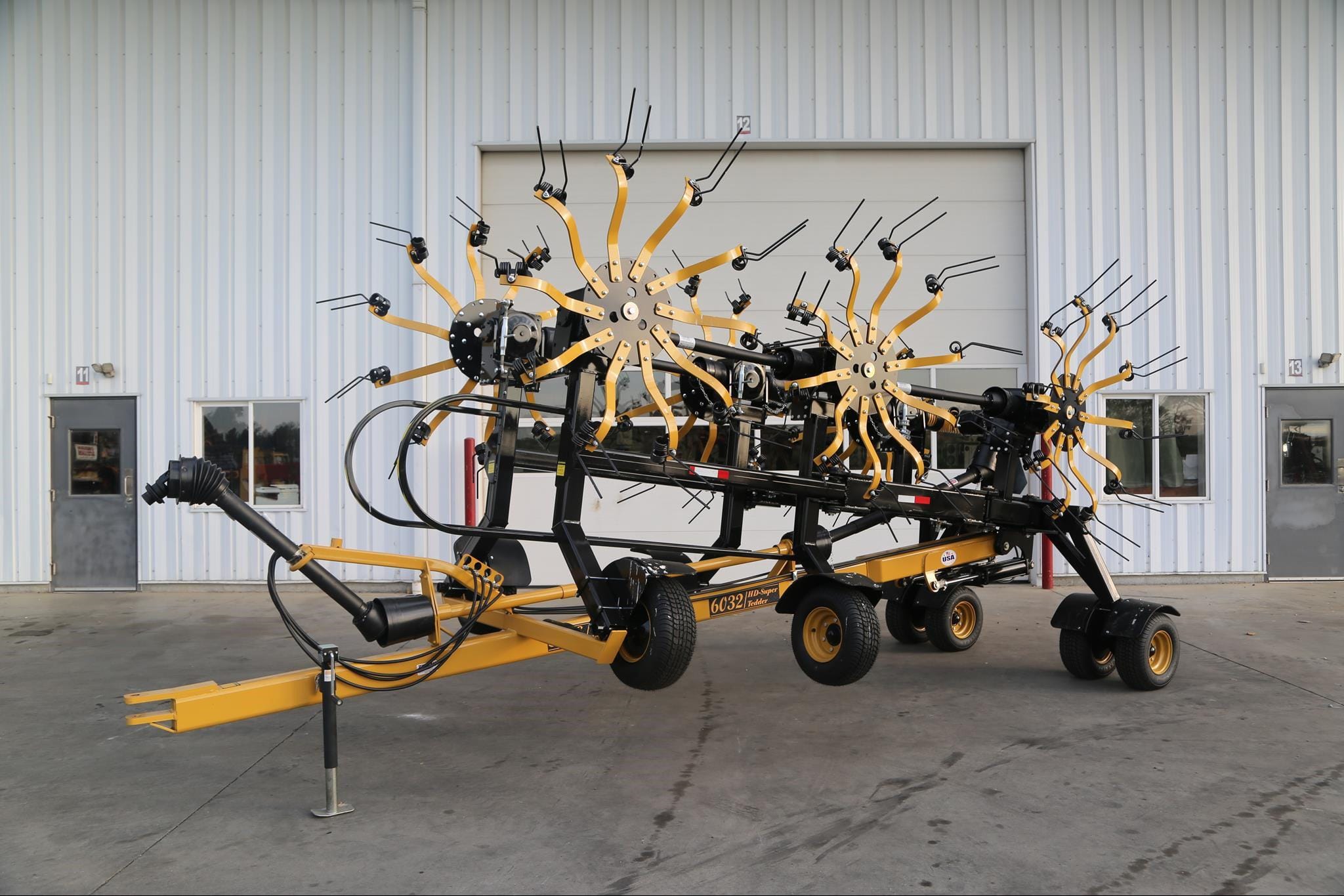 2025 Esch 6032 Equipment Image0