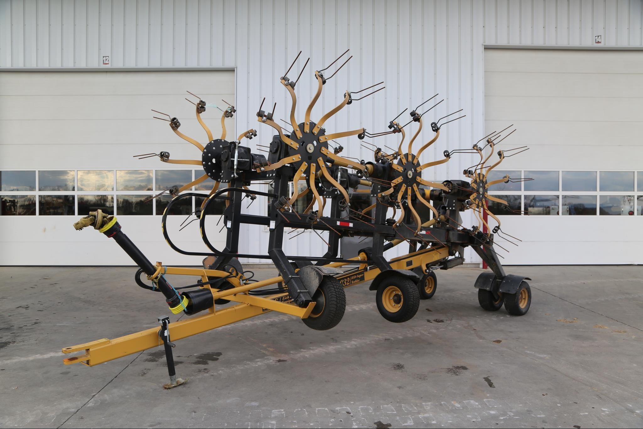 2025 Esch 6032 Equipment Image0