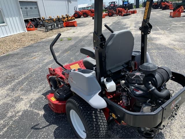 Image of Exmark Lazer Z equipment image 4