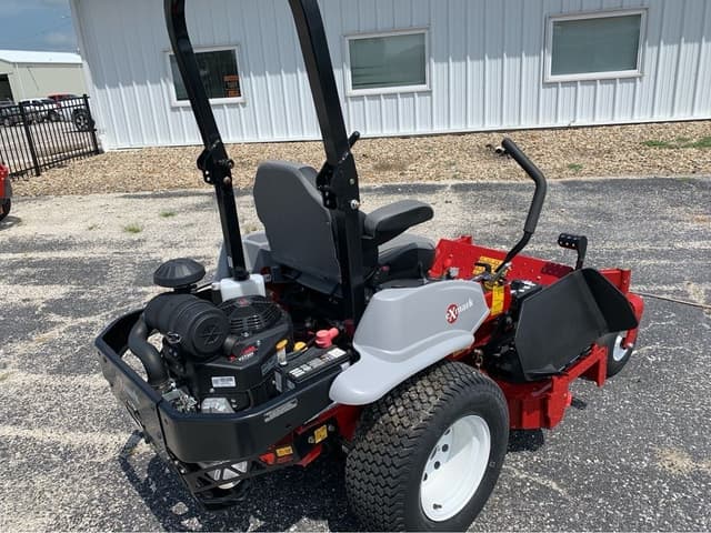 Image of Exmark Lazer Z equipment image 2