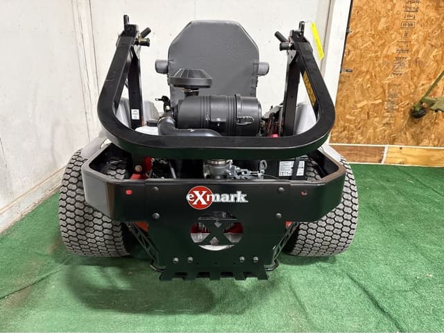 Image of Exmark Lazer Z equipment image 3