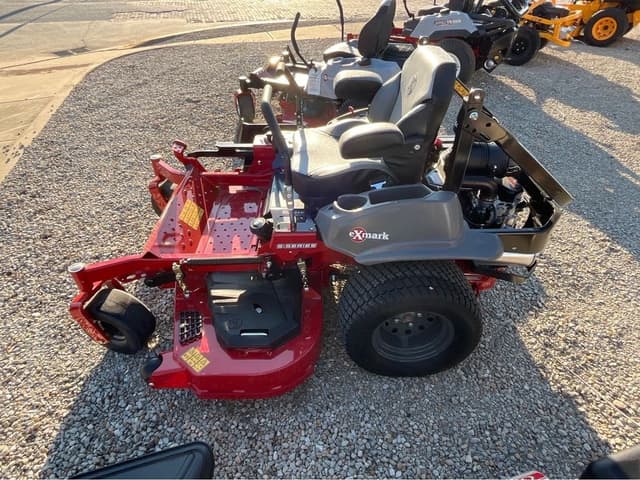 Image of Exmark Lazer Z equipment image 1