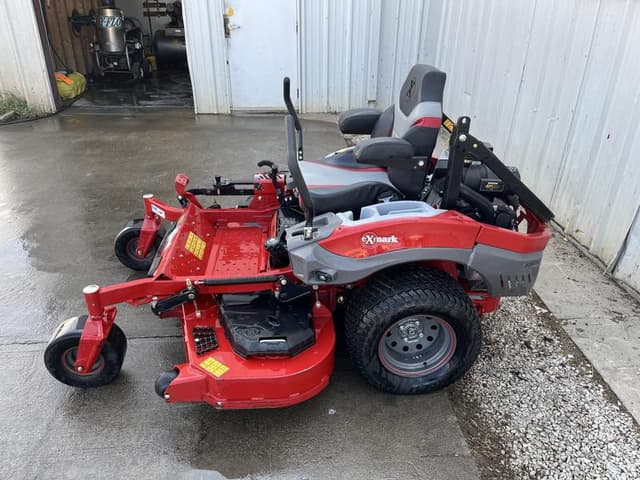 Image of Exmark Lazer Z X-Series equipment image 2
