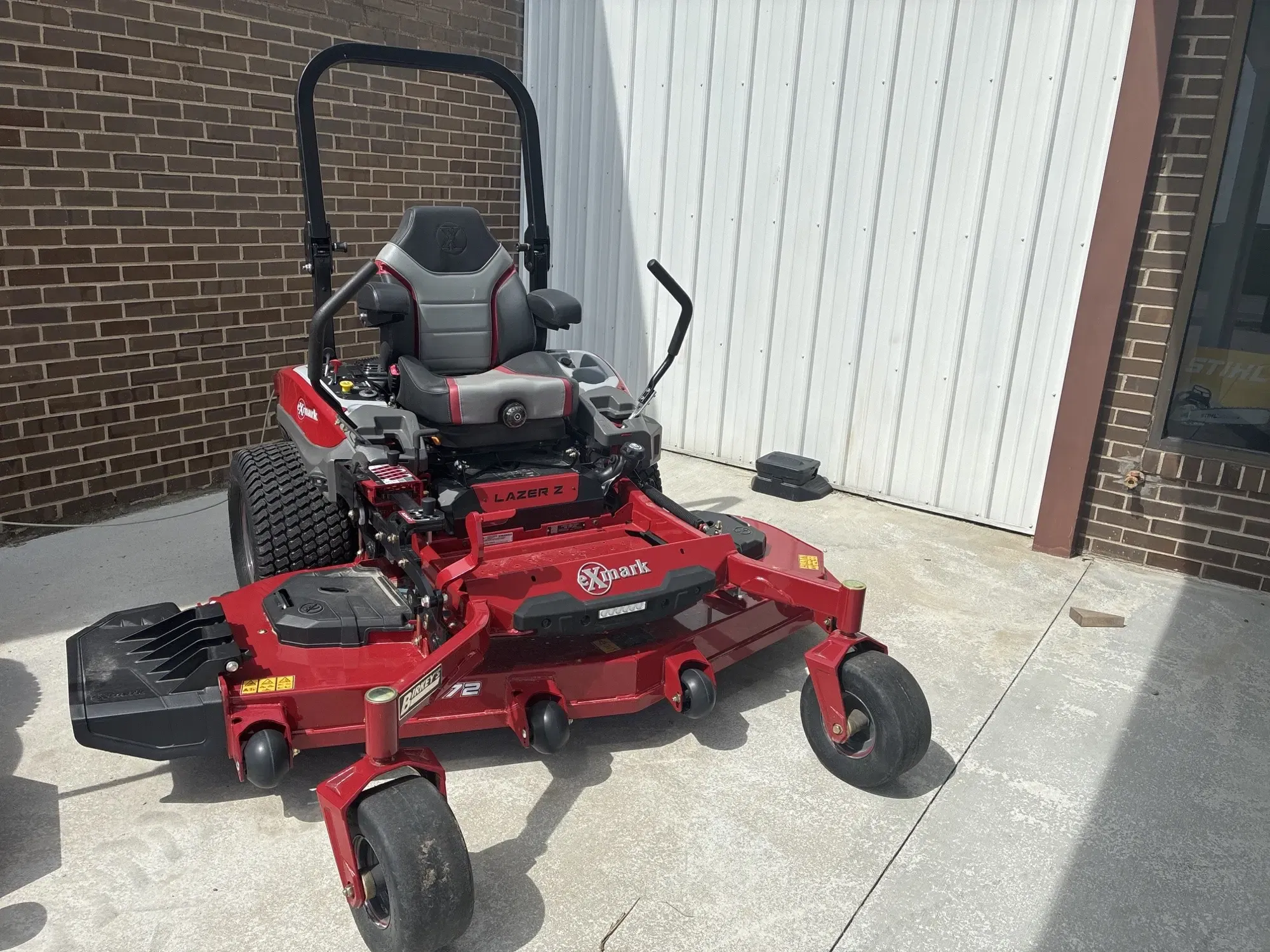 2025 Exmark LRX921GKA726Q1 Equipment Image0
