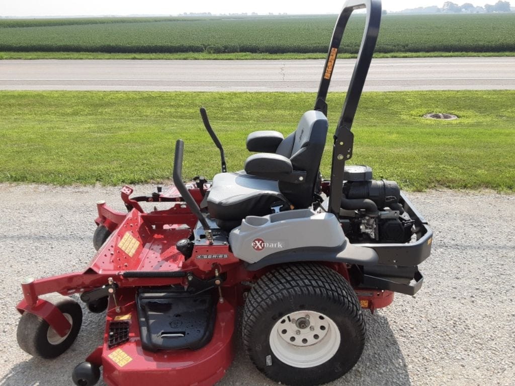 2025 Exmark Lazer Z Equipment Image0