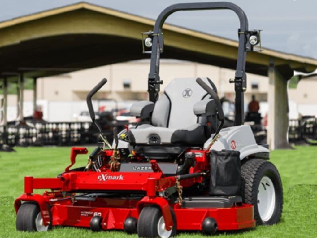 Image of Exmark Lazer Z Image 1