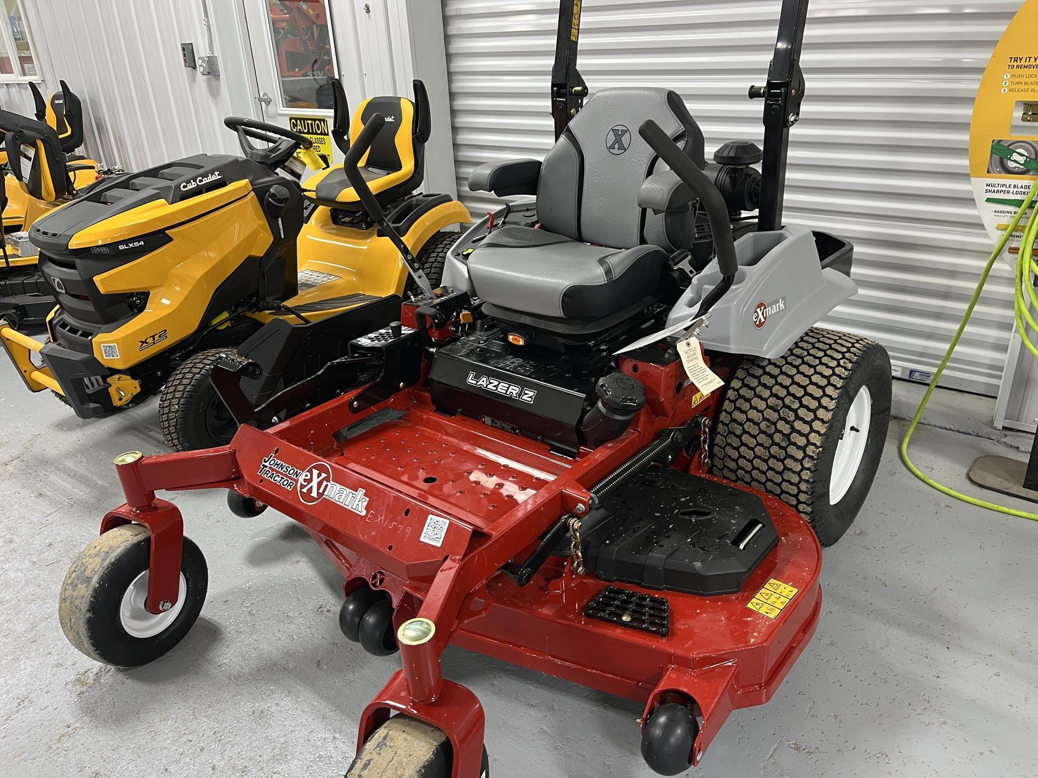 2025 Exmark LRE801GKA604A3 Equipment Image0