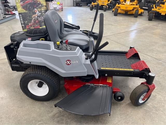 Image of Exmark Quest equipment image 1