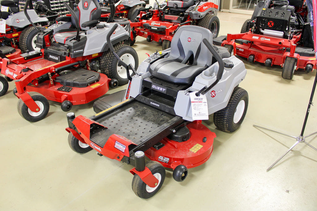 2025 Exmark Quest Equipment Image0