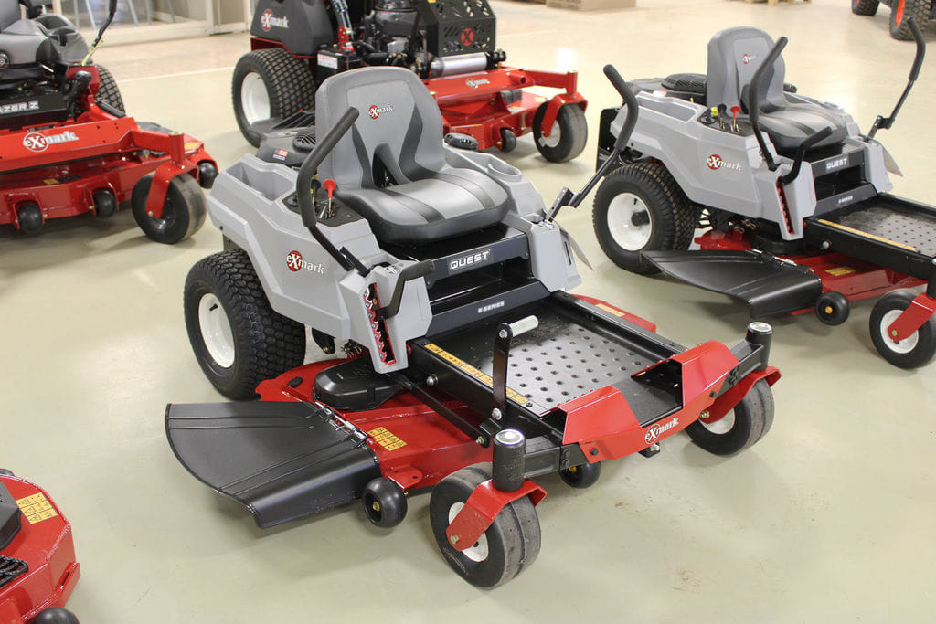 2025 Exmark Quest Equipment Image0