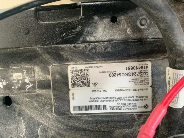 Image of Exmark QZS724GKC54200 equipment image 1