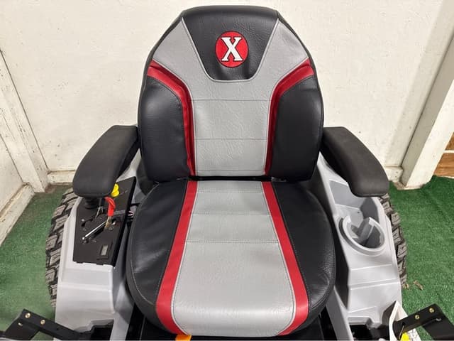 Image of Exmark Quest equipment image 2