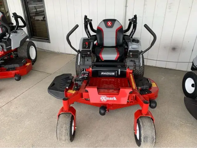 Image of Exmark RZE708GEM52300 equipment image 1