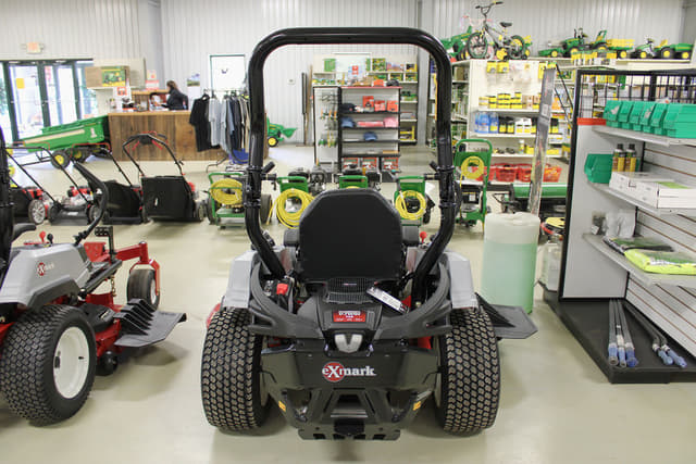 Image of Exmark Radius equipment image 4