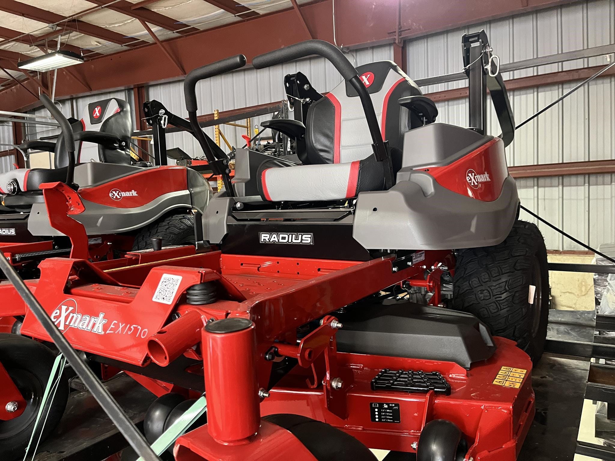 2025 Exmark RDE691GKA48200 Equipment Image0