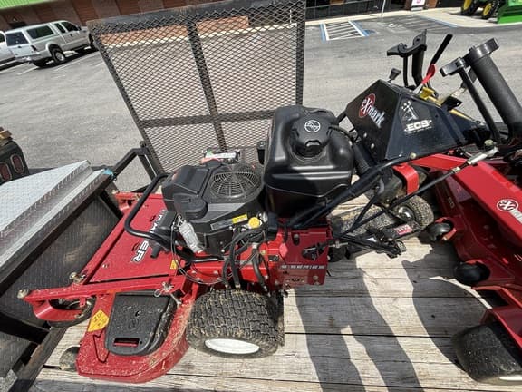 Image of Exmark Turf Tracer equipment image 4