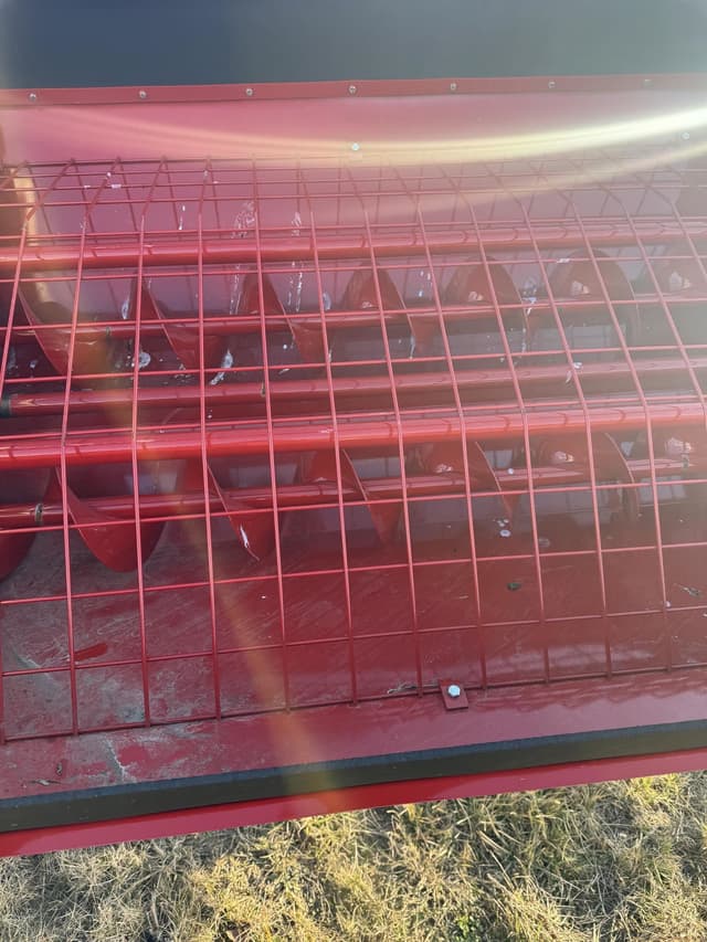 Image of Farm King 1070 equipment image 4