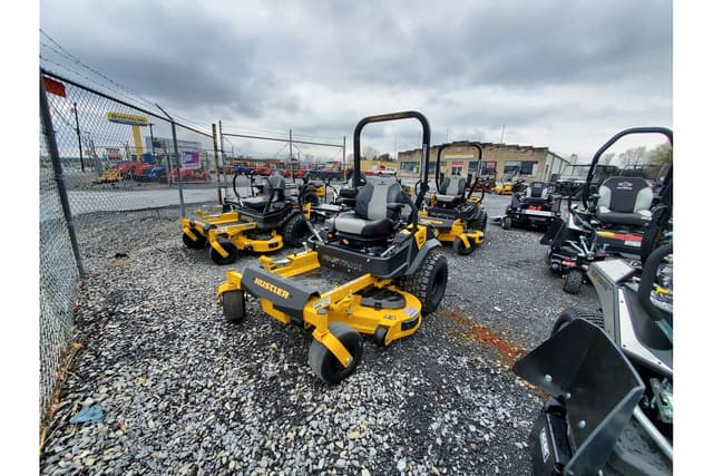 Image of Hustler FasTrak equipment image 1