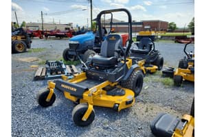 2025 Hustler FasTrak SDX Image