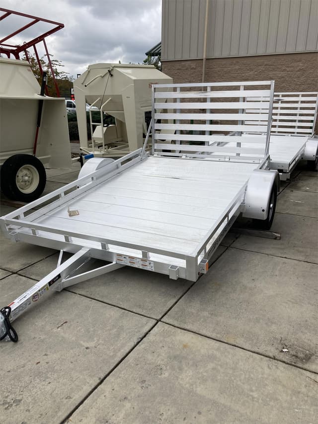 Image of Featherlite 1693-0010-STD equipment image 1