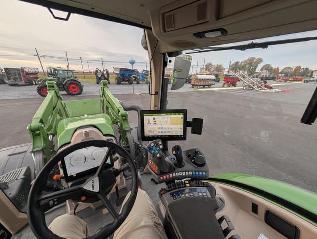 Image of Fendt 620 Vario equipment image 1