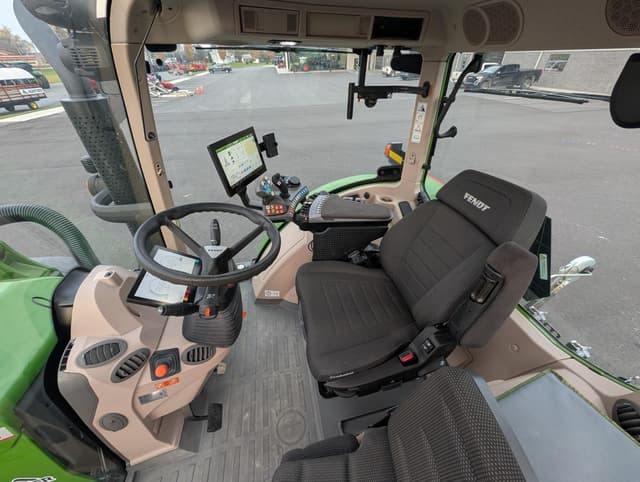 Image of Fendt 620 Vario equipment image 2