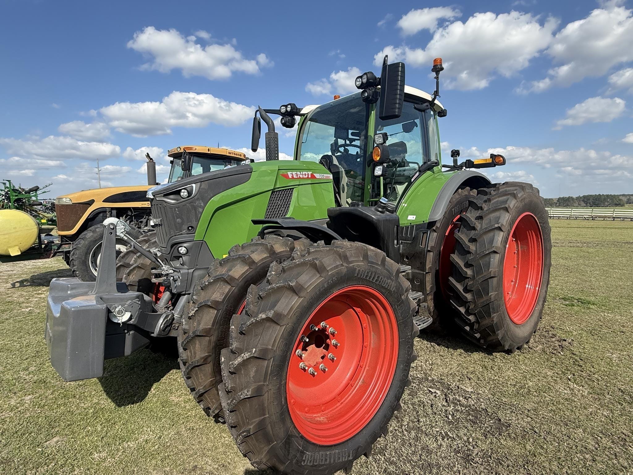2025 Fendt 720 Vario Equipment Image0