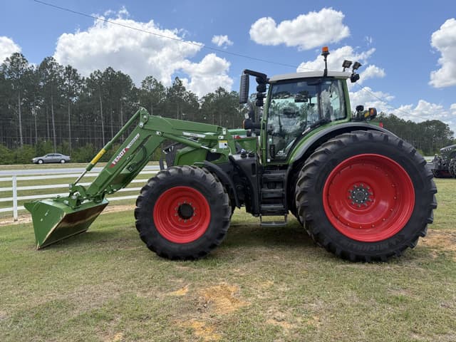 Image of Fendt 724 Vario equipment image 4