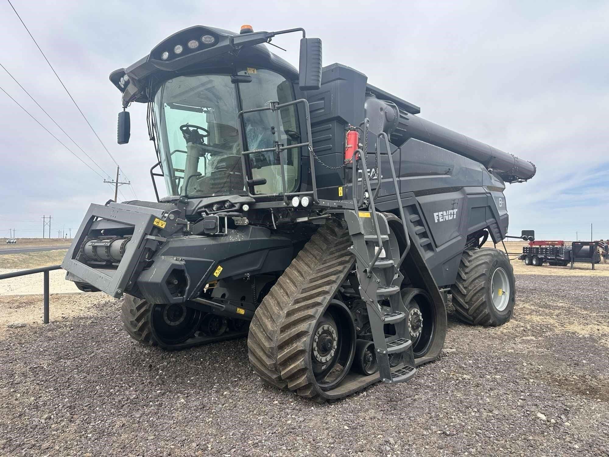 2025 Fendt IDEAL 8T Equipment Image0