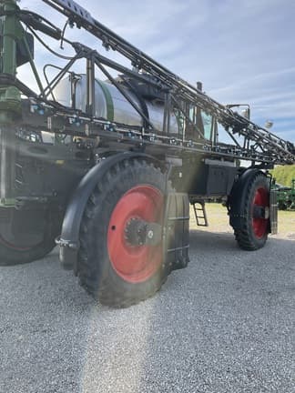Image of Fendt RoGator 934 equipment image 3