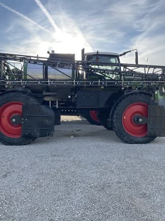 Image of Fendt RoGator 934 equipment image 4