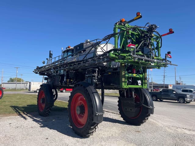 Image of Fendt RoGator 934H equipment image 3