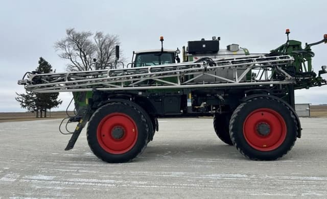 Image of Fendt RoGator 934H equipment image 2