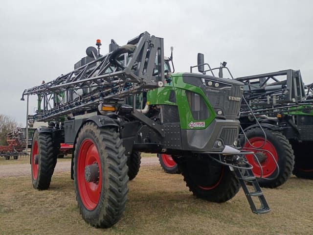 Image of Fendt RoGator 937H equipment image 1