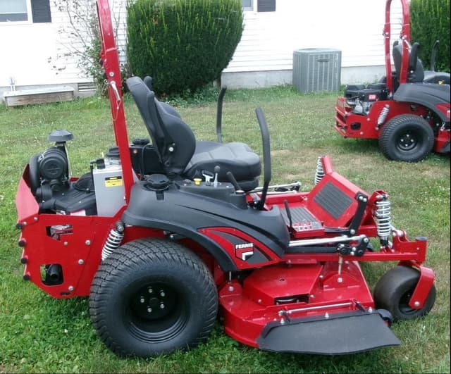 Image of Ferris ISX3300 equipment image 1