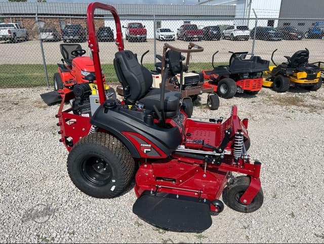 Image of Ferris ISX3300 equipment image 1