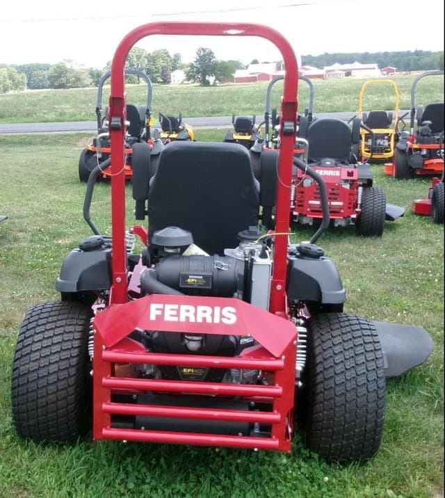 Image of Ferris ISX3300 equipment image 4