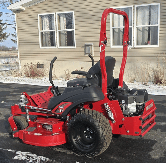 Image of Ferris ISX800 equipment image 2