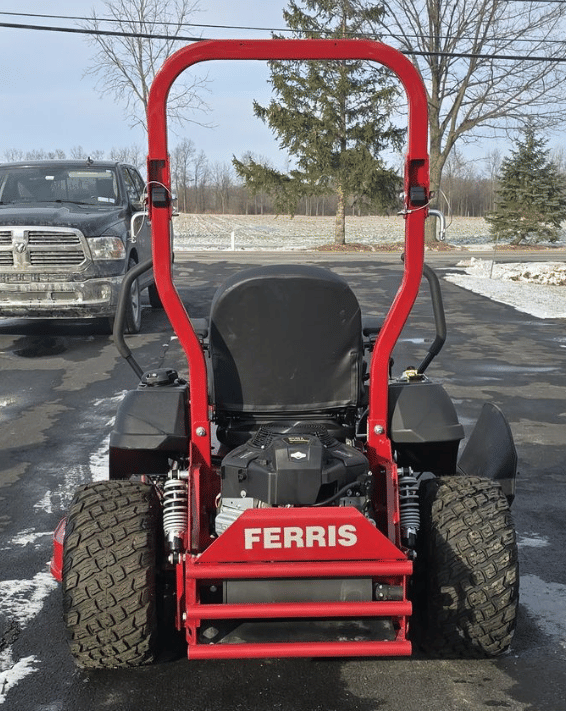 Image of Ferris ISX800 equipment image 3