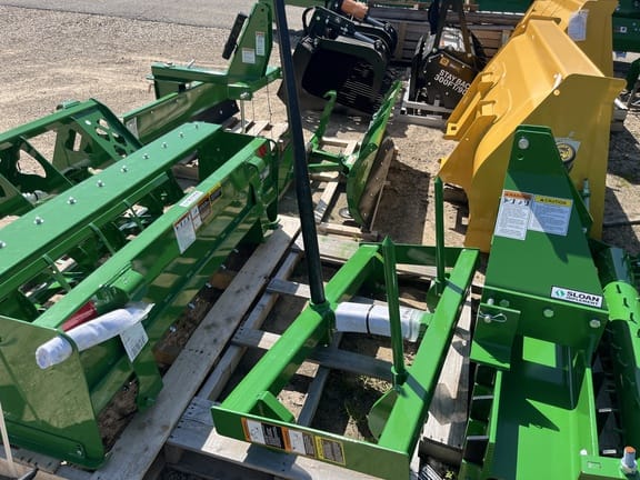 2025 Frontier AB13G Equipment Image0