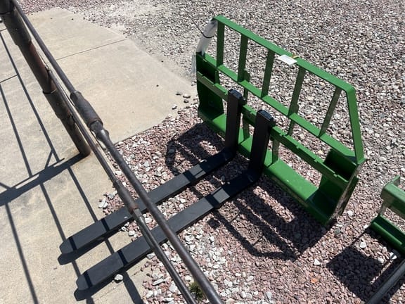 2025 Frontier AP12F  Equipment Image0