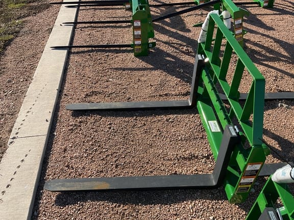 2025 Frontier AP12G Equipment Image0