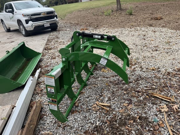 2025 Frontier AV20H Equipment Image0