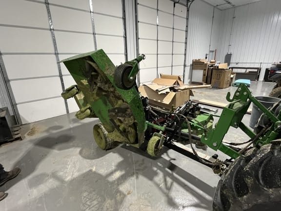 2025 Frontier FM4012 Equipment Image0