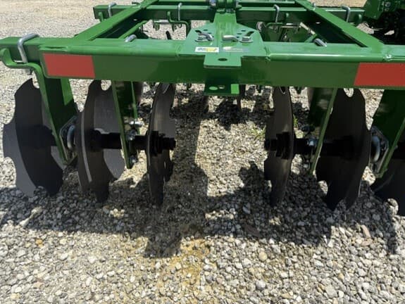 Image of Frontier TM1048L equipment image 3