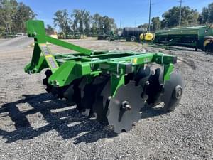 2025 Frontier TM1164 Image