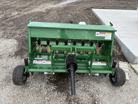 2025 Frontier TR2058 Equipment Image0