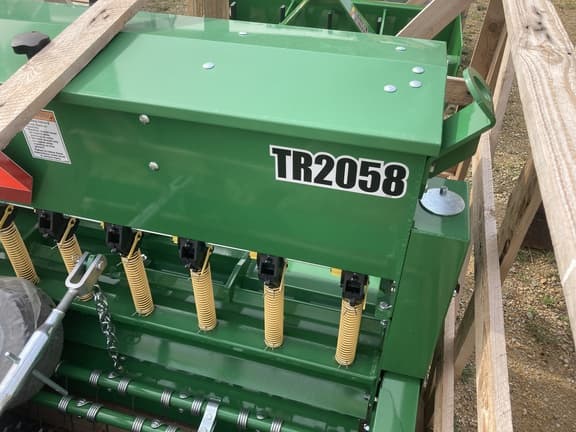 Image of Frontier TR2058 equipment image 3