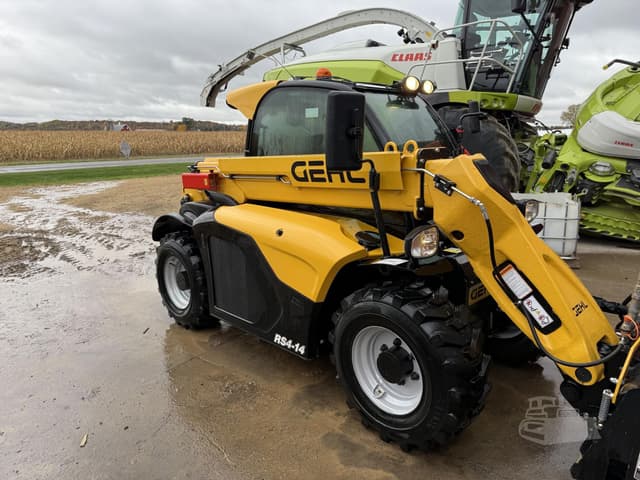 Image of Gehl RS4-14 equipment image 4